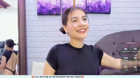 Snapshot of miranda_doll_ chatting on 10-03-25, 12:02 online show from 10-03-25, 12:02