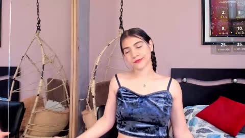 Snapshot of miranda_doll_ chatting on 10-07-25, 11:40 online show from 10-07-25, 11:40