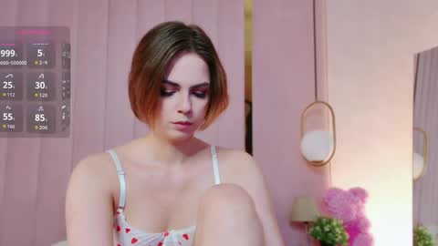 Snapshot of miranda_kery chatting on 04-25-26, 06:27 Mira online show from 04-25-26, 06:27