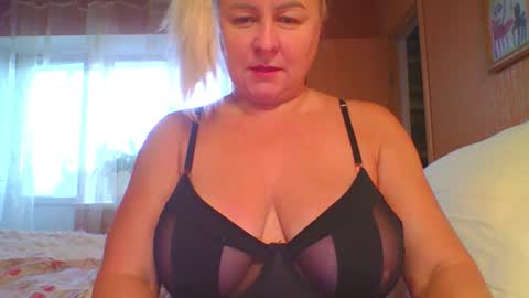 Miranda online show from 09-24-25, 02:26