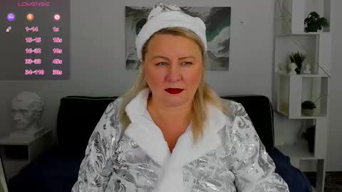 Miranda online show from 12-21-25, 04:36