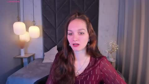 Snapshot of mirandaglow chatting on 03-10-25, 05:54 Miranda online show from 03-10-25, 05:54