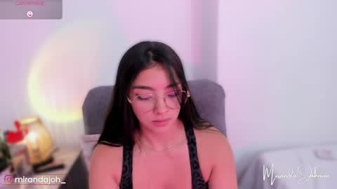 Snapshot of mirandajohnson_ chatting on 05-04-26, 04:03 Miranda online show from 05-04-26, 04:03