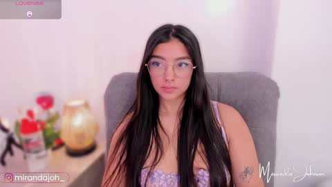 Snapshot of mirandajohnson_ chatting on 05-12-26, 12:13 Miranda online show from 05-12-26, 12:13