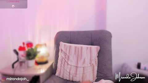 Snapshot of mirandajohnson_ chatting on 05-16-26, 01:02 Miranda online show from 05-16-26, 01:02