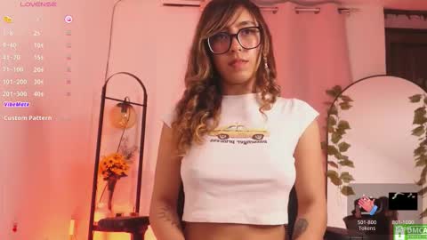 Snapshot of miranditaa chatting on 02-25-26, 04:33 MIRANDA HERNANDEZ online show from 02-25-26, 04:33