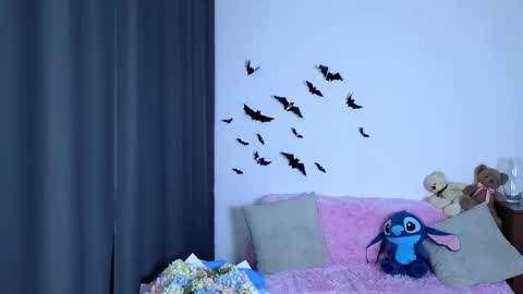 Snapshot of miraraid chatting on 11-18-25, 07:24 miraraid online show from 11-18-25, 07:24