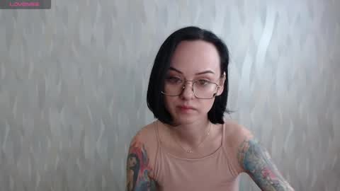 Mira online show from 02-11-25, 03:18