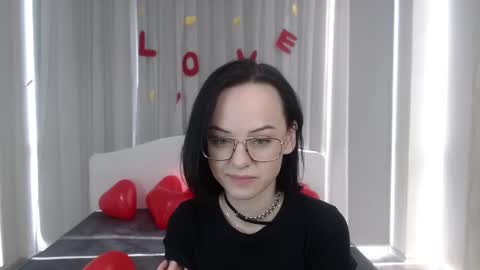 Mira online show from 02-14-25, 10:38