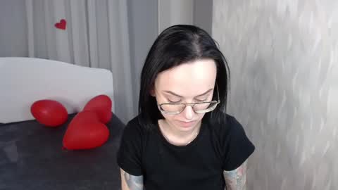 Mira online show from 02-18-25, 10:58