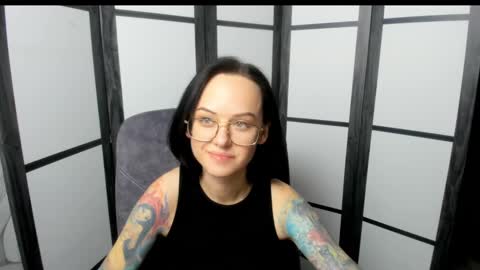 Mira online show from 02-20-25, 06:57