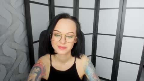 Mira online show from 03-08-25, 09:51