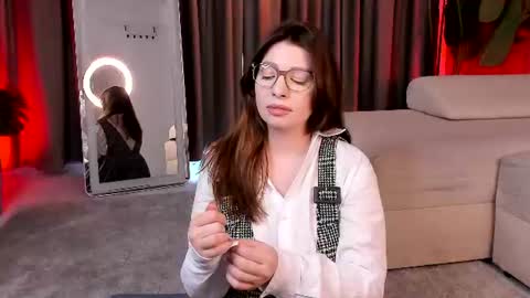 Mira online show from 06-28-26, 03:18