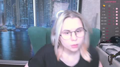 Kira online show from 12-19-24, 12:45