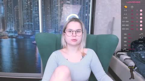 Kira online show from 12-19-24, 02:57