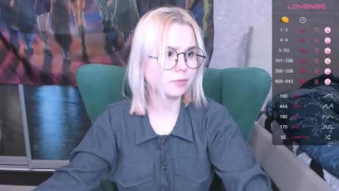 Kira online show from 02-02-25, 02:06