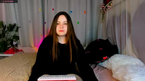 Snapshot of mireyalin chatting on 05-21-26, 01:51 Mireya online show from 05-21-26, 01:51
