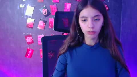 Snapshot of miri_miss chatting on 01-08-26, 01:02 Miri online show from 01-08-26, 01:02