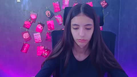 Snapshot of miri_miss chatting on 05-11-26, 04:04 Miri online show from 05-11-26, 04:04