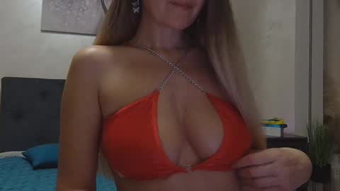 Snapshot of miriam04 chatting on 12-03-24, 09:56 miriam04 online show from 12-03-24, 09:56