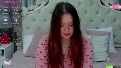 Miriam WhiteF online show from 10-12-25, 03:16