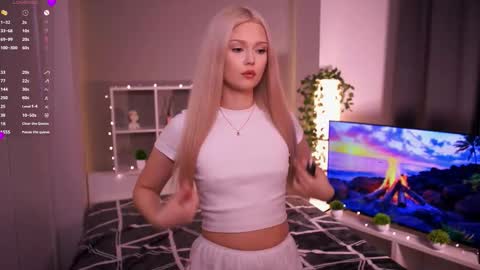 Elsa online show from 11-20-25, 09:14