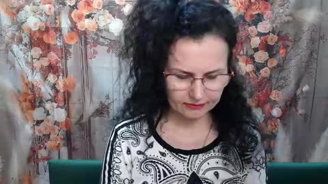 Miroslava Happi online show from 04-19-26, 05:29