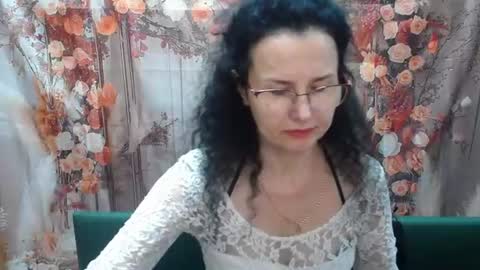 Snapshot of miroslava_happi chatting on 07-06-26, 06:43 Miroslava Happi online show from 07-06-26, 06:43