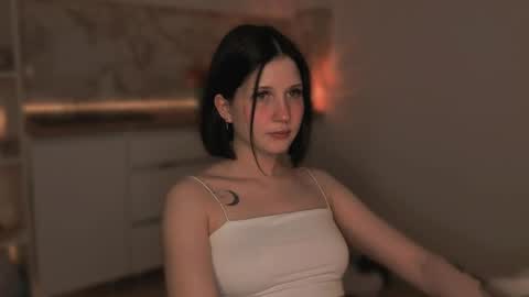 Snapshot of mirrameow chatting on 06-05-26, 09:20 Mira online show from 06-05-26, 09:20