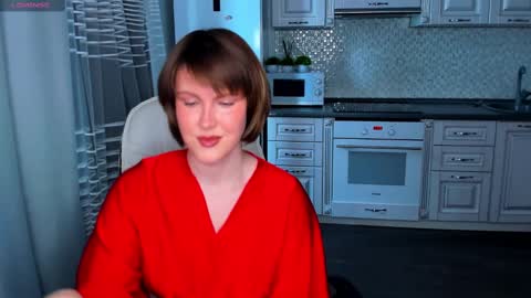 Snapshot of mirrorofsoul chatting on 02-26-25, 05:09 Shelley online show from 02-26-25, 05:09