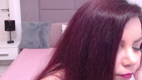 Snapshot of miryamines chatting on 02-28-25, 02:53 MiryamInes online show from 02-28-25, 02:53