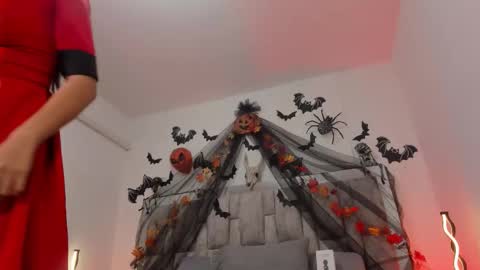 Misaki Kai online show from 10-31-25, 05:41