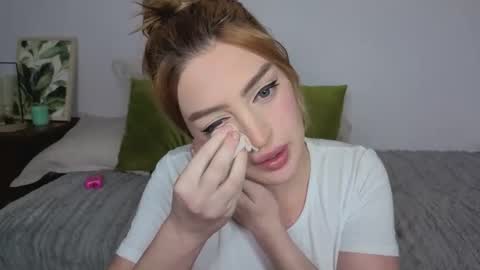 Elora online show from 04-20-26, 08:32