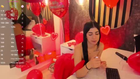 Snapshot of miss10_antonella chatting on 02-15-25, 01:21 Antonella online show from 02-15-25, 01:21