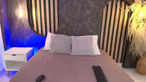 Snapshot of miss10_antonella chatting on 09-29-25, 12:10 Antonella online show from 09-29-25, 12:10