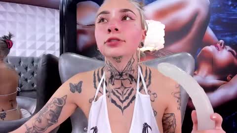 miss___angel online show from 02-21-25, 06:15