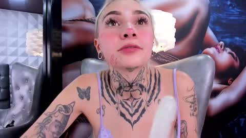 miss___angel online show from 02-26-25, 12:05