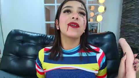 Snapshot of miss___sabrina chatting on 10-11-25, 06:06 Sabrina online show from 10-11-25, 06:06