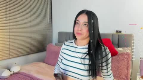 miss__jones_ online show from 05-18-26, 12:18