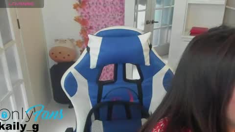 miss_adams01 online show from 05-12-26, 07:00