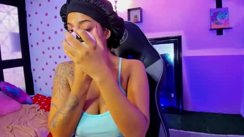 Akemi 3 online show from 10-24-25, 01:18