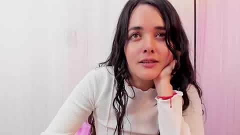    online show from 01-05-25, 04:48