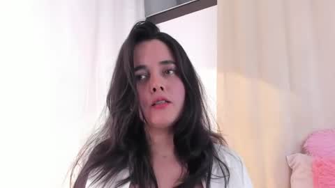 Snapshot of miss_alhy chatting on 07-31-26, 06:18 online show from 07-31-26, 06:18