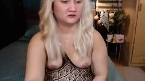 miss angelic15 online show from 10-09-25, 10:19