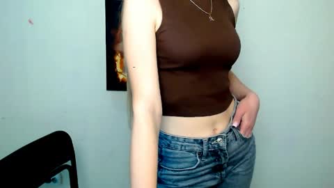 Snapshot of miss_angelina_ chatting on 05-22-26, 06:31 Angelina online show from 05-22-26, 06:31