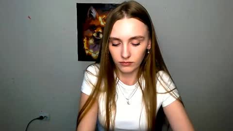 Snapshot of miss_angelina_ chatting on 05-28-26, 06:00 Angelina online show from 05-28-26, 06:00