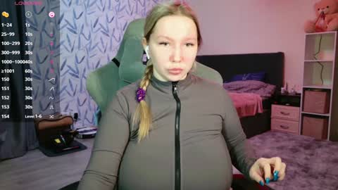 Snapshot of miss_anna909 chatting on 02-07-25, 11:13 Anna online show from 02-07-25, 11:13