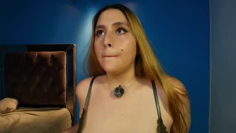 Anny online show from 04-06-26, 01:03