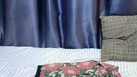 miss_bani online show from 12-15-25, 06:56