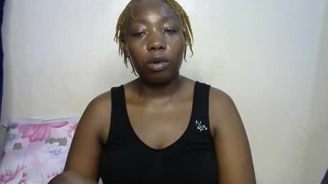 miss_bani online show from 04-12-26, 08:14